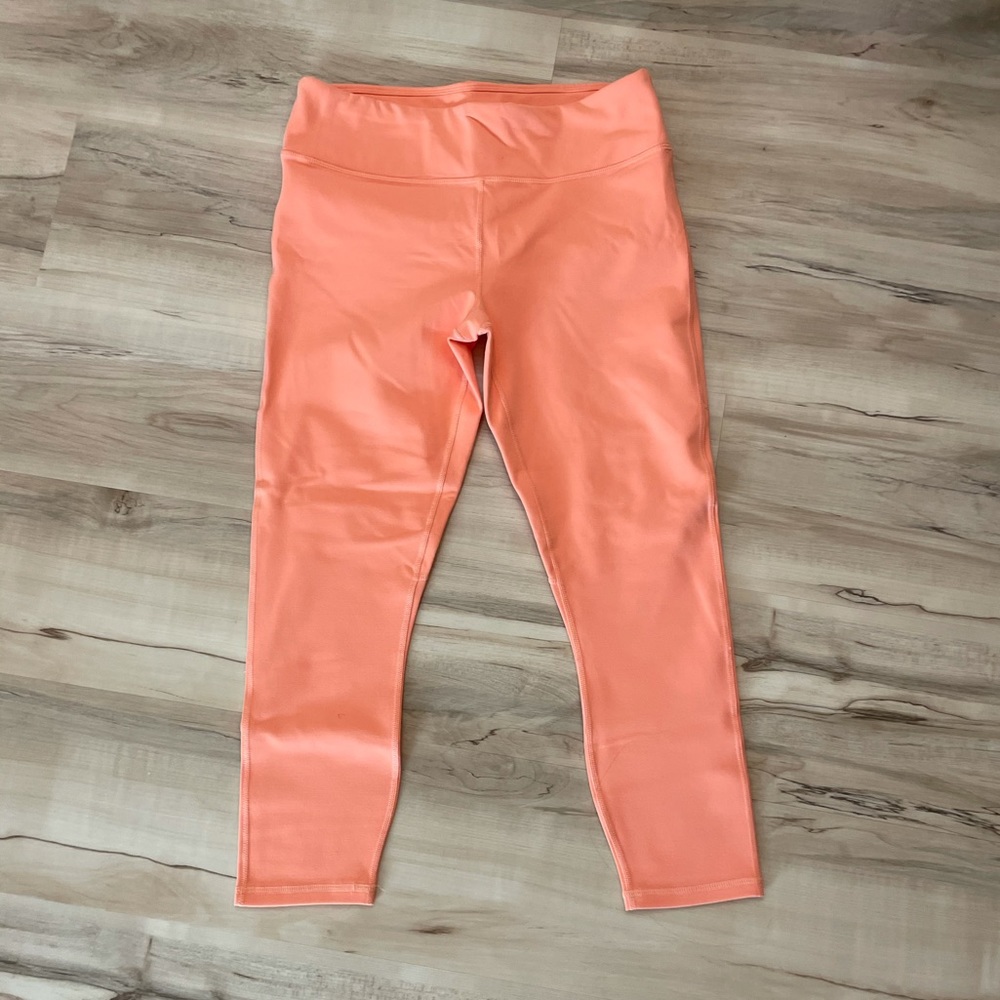 fabletics crop leggings